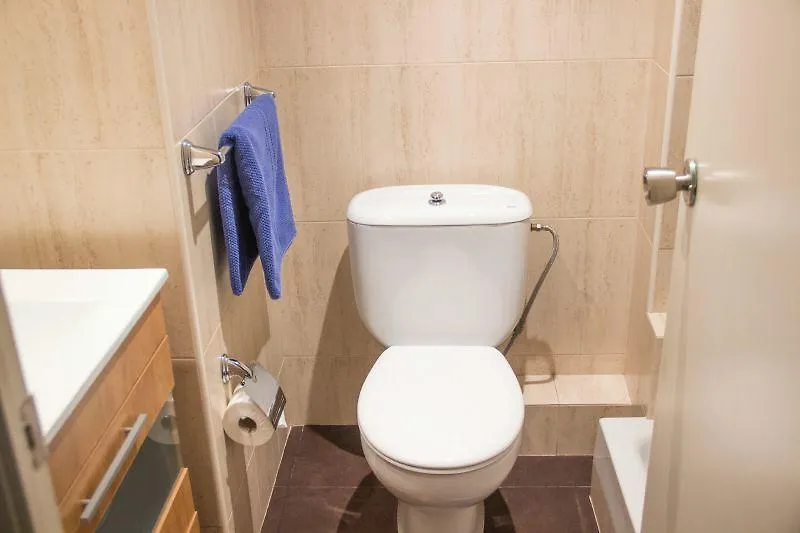 Sweet Bcn Three Bedroom Apartment Barcelona