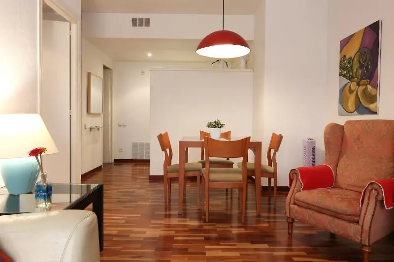 Sweet Bcn Three Bedroom Apartment Barcelona