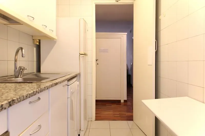 Sweet Bcn Three Bedroom Apartment Barcelona