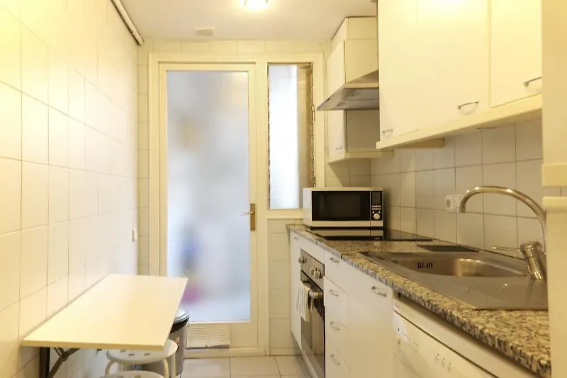 Sweet Bcn Three Bedroom Apartment Barcelona 0*,  Spain