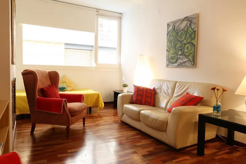 Sweet Bcn Three Bedroom Apartment Barcelona 0*,  Spain