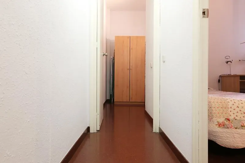 Sweet Bcn Three Bedroom Apartment Barcelona
